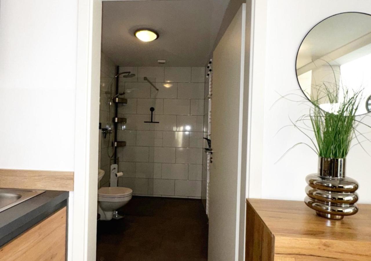 Greenhouse Living Apartment Nivis Mit Garten - 4 Minuten Nach Winterberg - Wandern, Mountainbike Fahren - Natur Geniessen Medebach Esterno foto