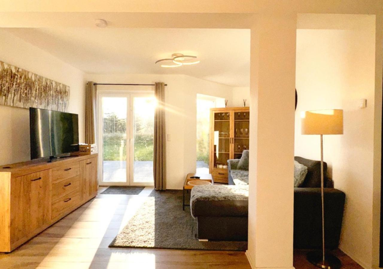 Greenhouse Living Apartment Nivis Mit Garten - 4 Minuten Nach Winterberg - Wandern, Mountainbike Fahren - Natur Geniessen Medebach Esterno foto